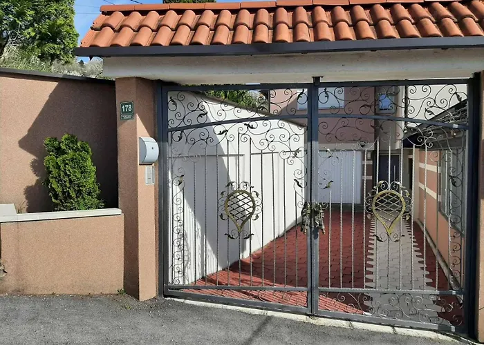 Vila Musito